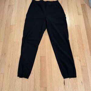 Lululemon Dance Studio Joggers Black Size 6 Swift Fabric Quick-Dry - Never Worn